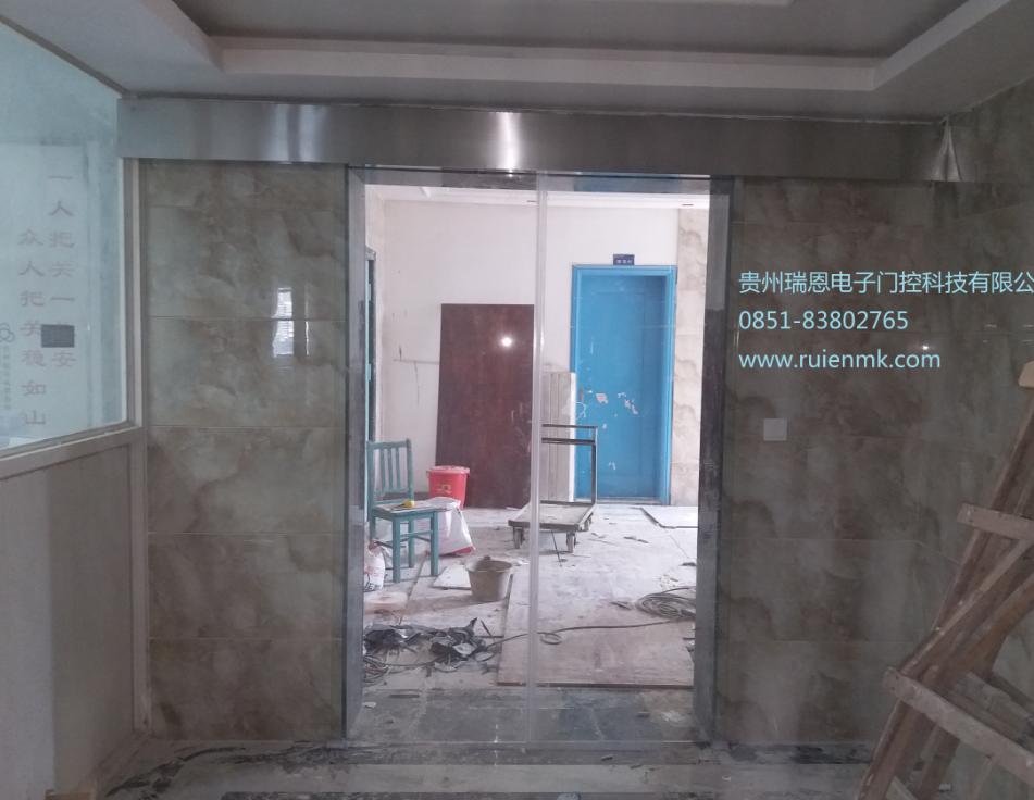 ����С�Ӻ�������Զ���