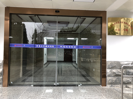 ����ʡί��У�Զ���