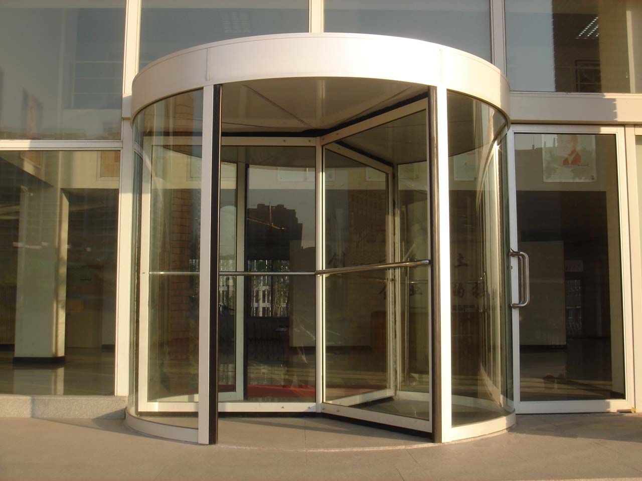 ȫ�Զ���ת��